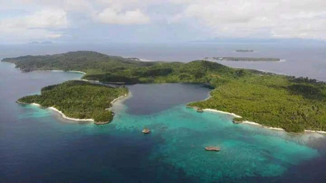 Meos Ambower Homestay Raja Ampat Fam Dış mekan fotoğraf