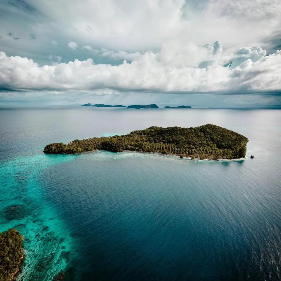 Meos Ambower Homestay Raja Ampat Fam Dış mekan fotoğraf
