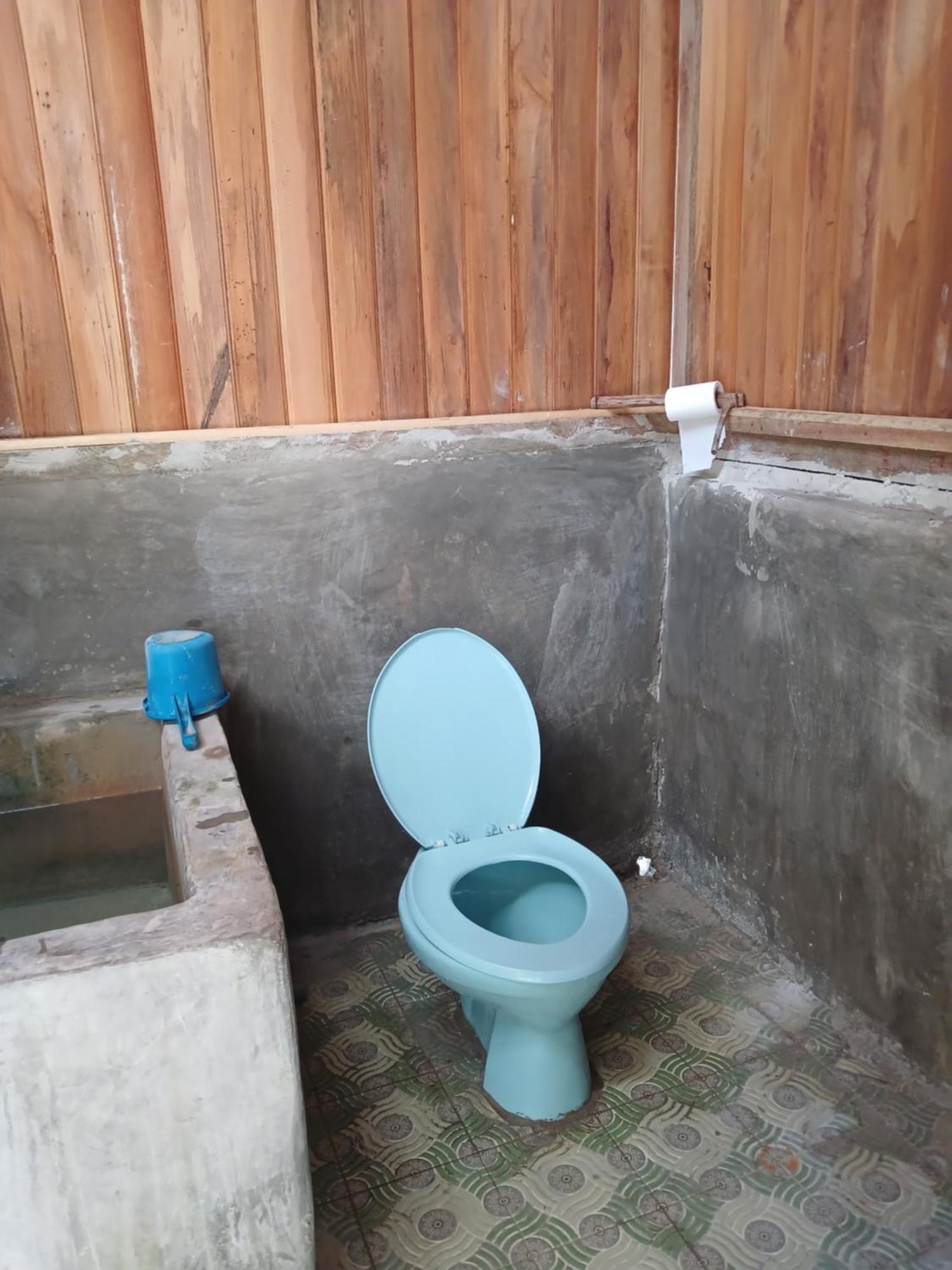 Meos Ambower Homestay Raja Ampat Fam Dış mekan fotoğraf